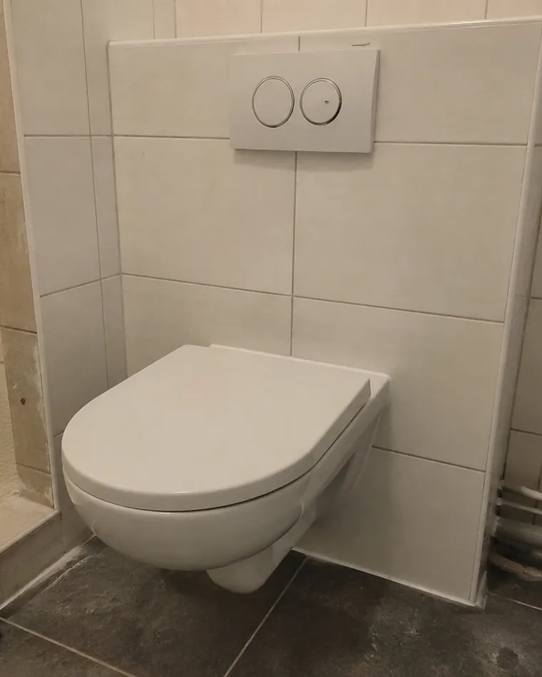 Pose de WC suspendu et raccordements